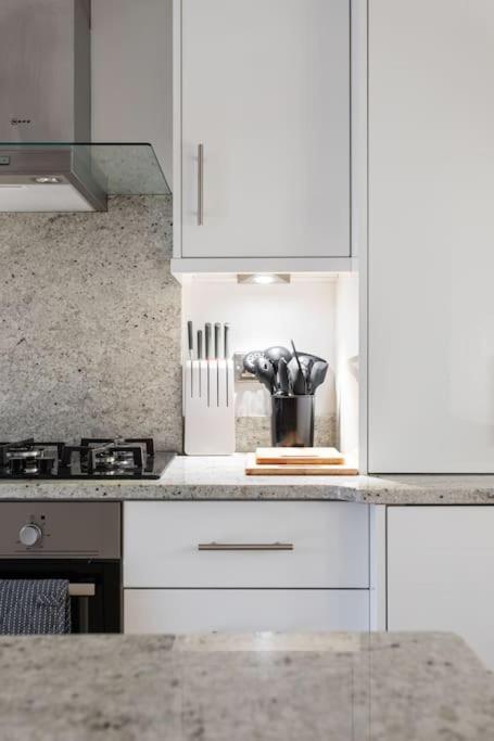 Best City Centre Luxurious Home Free Parking Belfast Ngoại thất bức ảnh