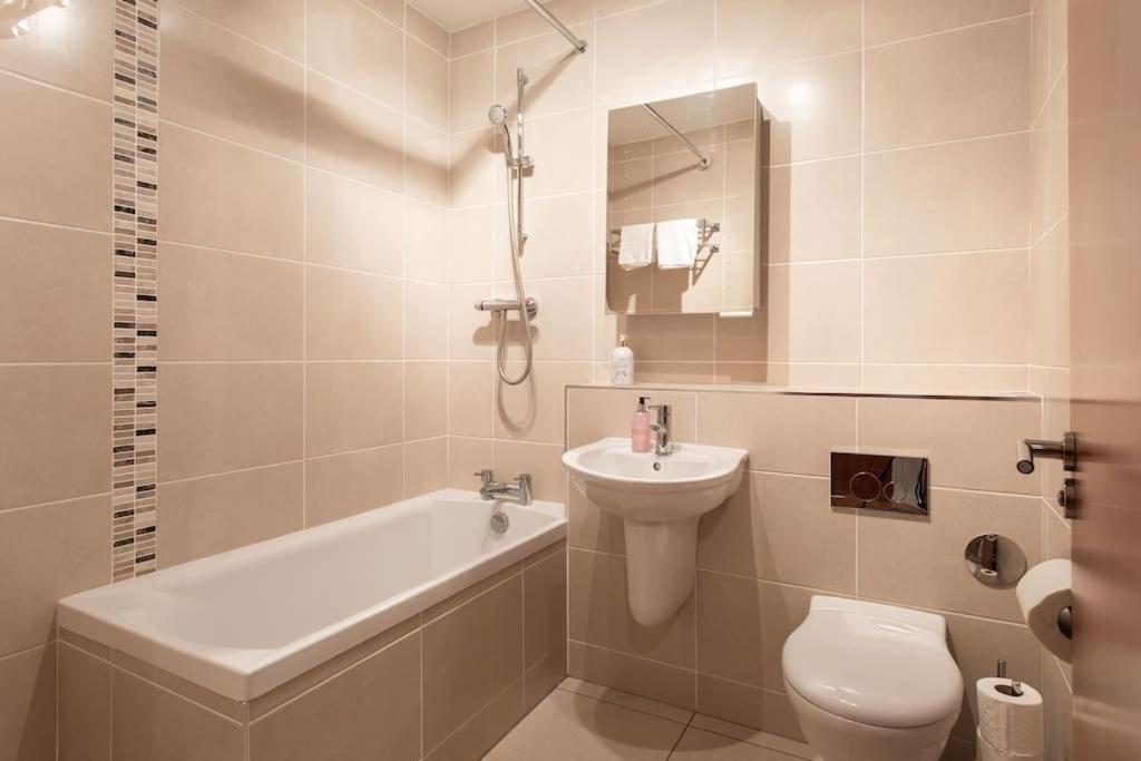 Best City Centre Luxurious Home Free Parking Belfast Ngoại thất bức ảnh