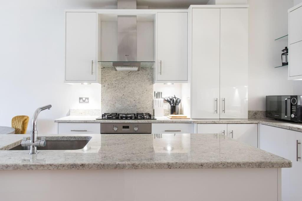 Best City Centre Luxurious Home Free Parking Belfast Ngoại thất bức ảnh